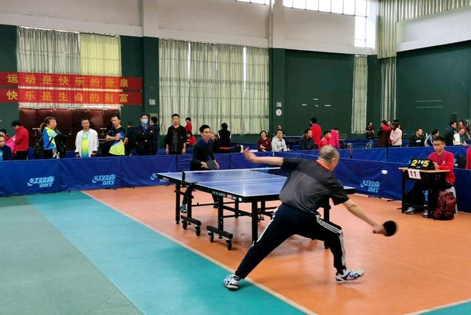 吸引了大量 吸引了大量